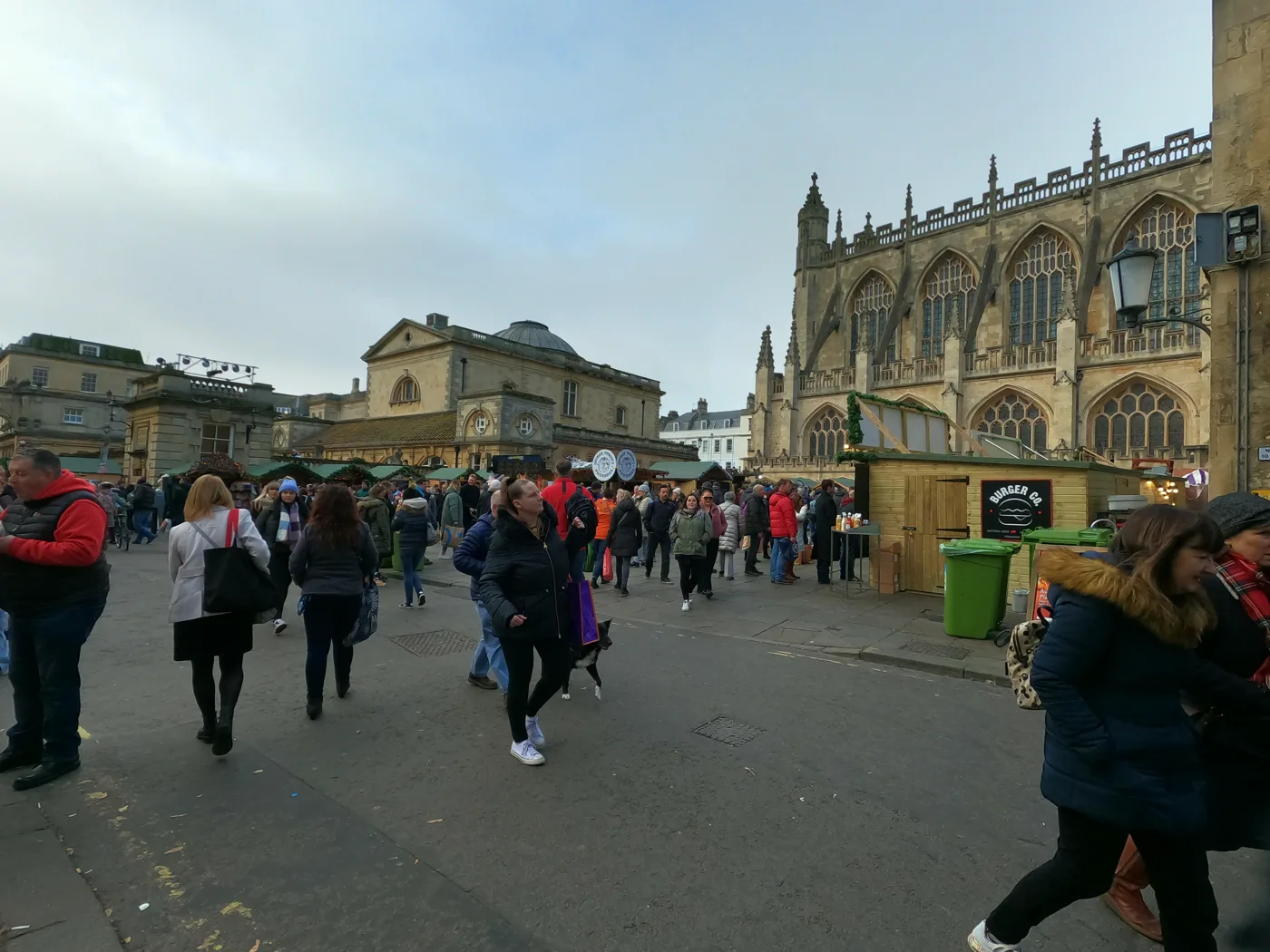 Christmas market chalets on Kingston Parade beside Bath Abbey in 2022. The application would let the market run for up to 25 days a year